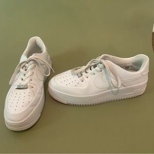 Air Force One (Sage Series) size 9